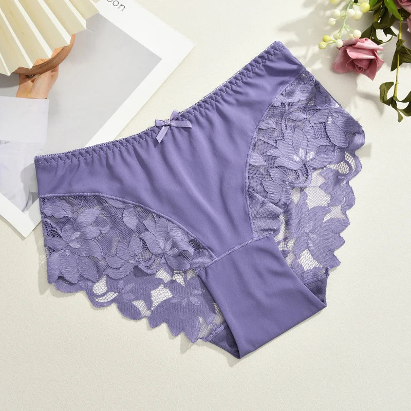 Seamless Lace Patchwork Mid-Rise Panties