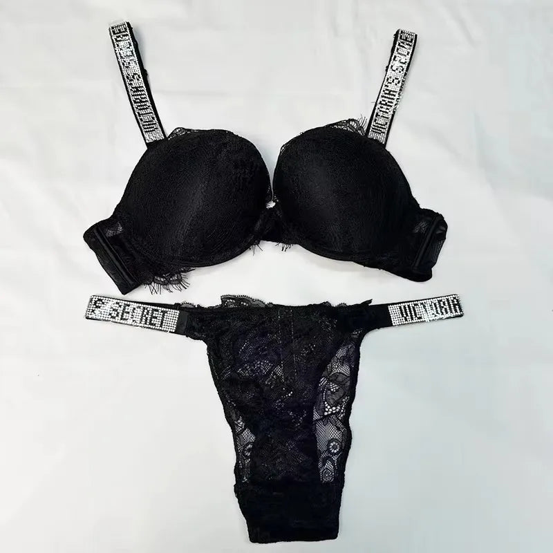 The Seamless Lace Push-Up Bra & Panty Set