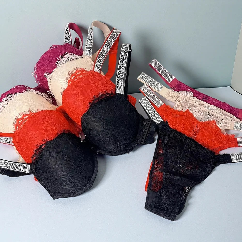The Seamless Lace Push-Up Bra & Panty Set