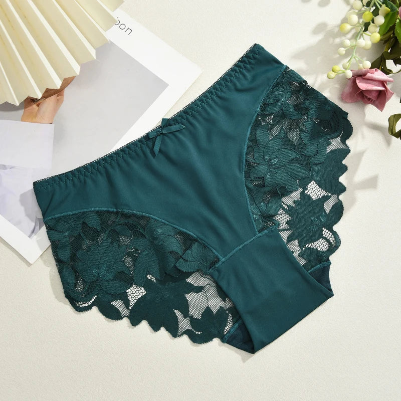 Seamless Lace Patchwork Mid-Rise Panties