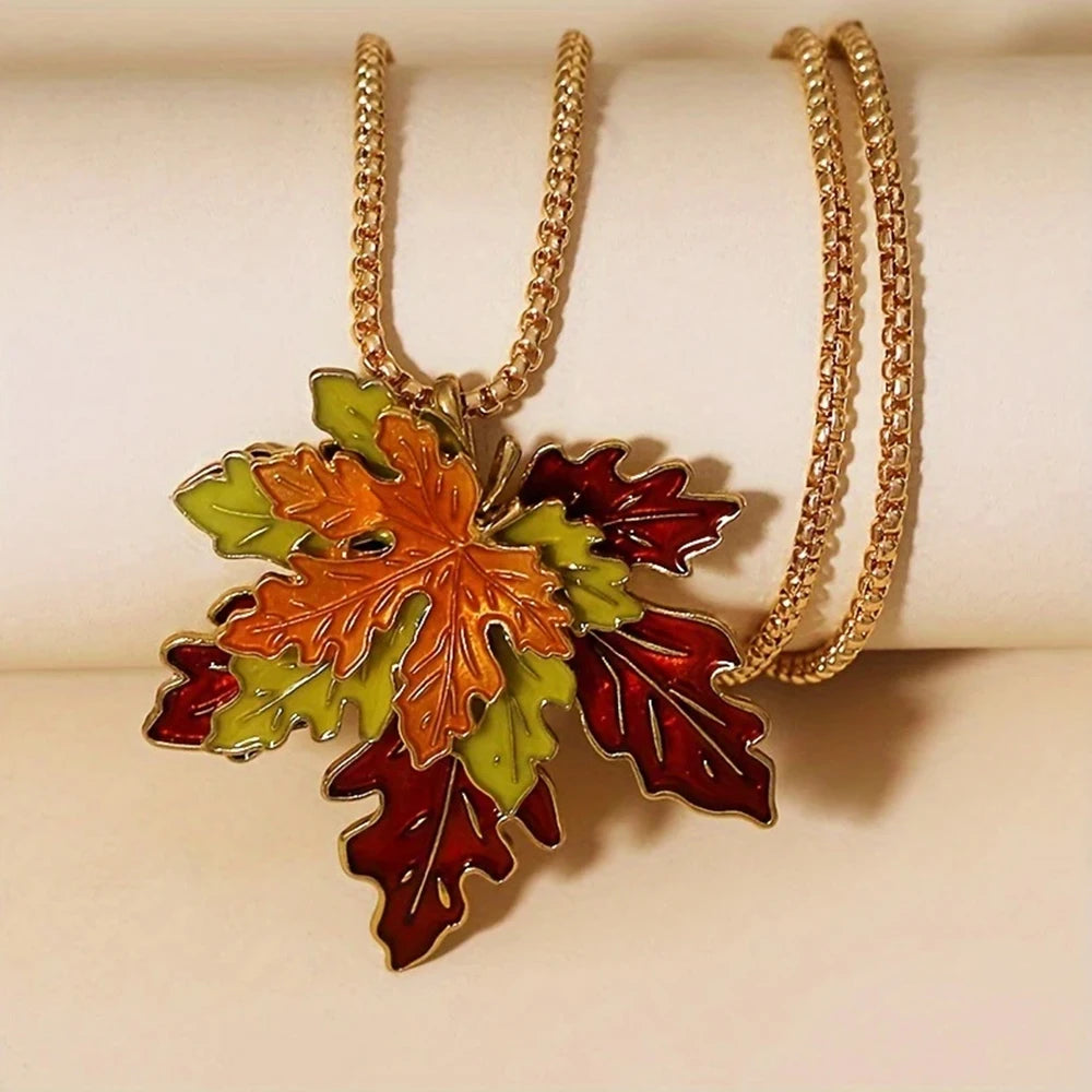 Vintage Maple Leaf Pendant Necklace | Long Autumn & Winter Sweater Chain