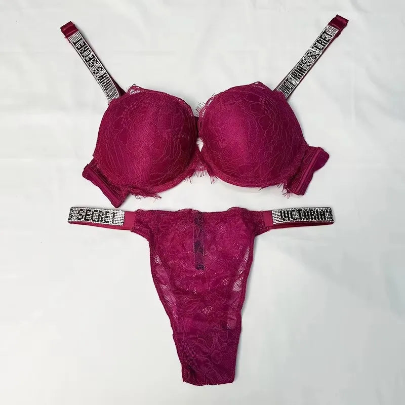 The Seamless Lace Push-Up Bra & Panty Set