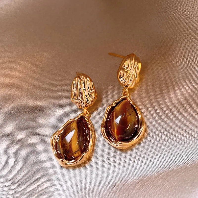 Vintage Waterdrop Tiger’s Eye Drop Earrings | Gold-Plated Statement Jewelry