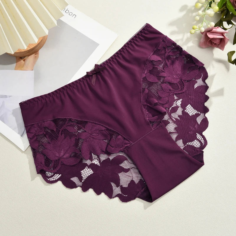 Seamless Lace Patchwork Mid-Rise Panties