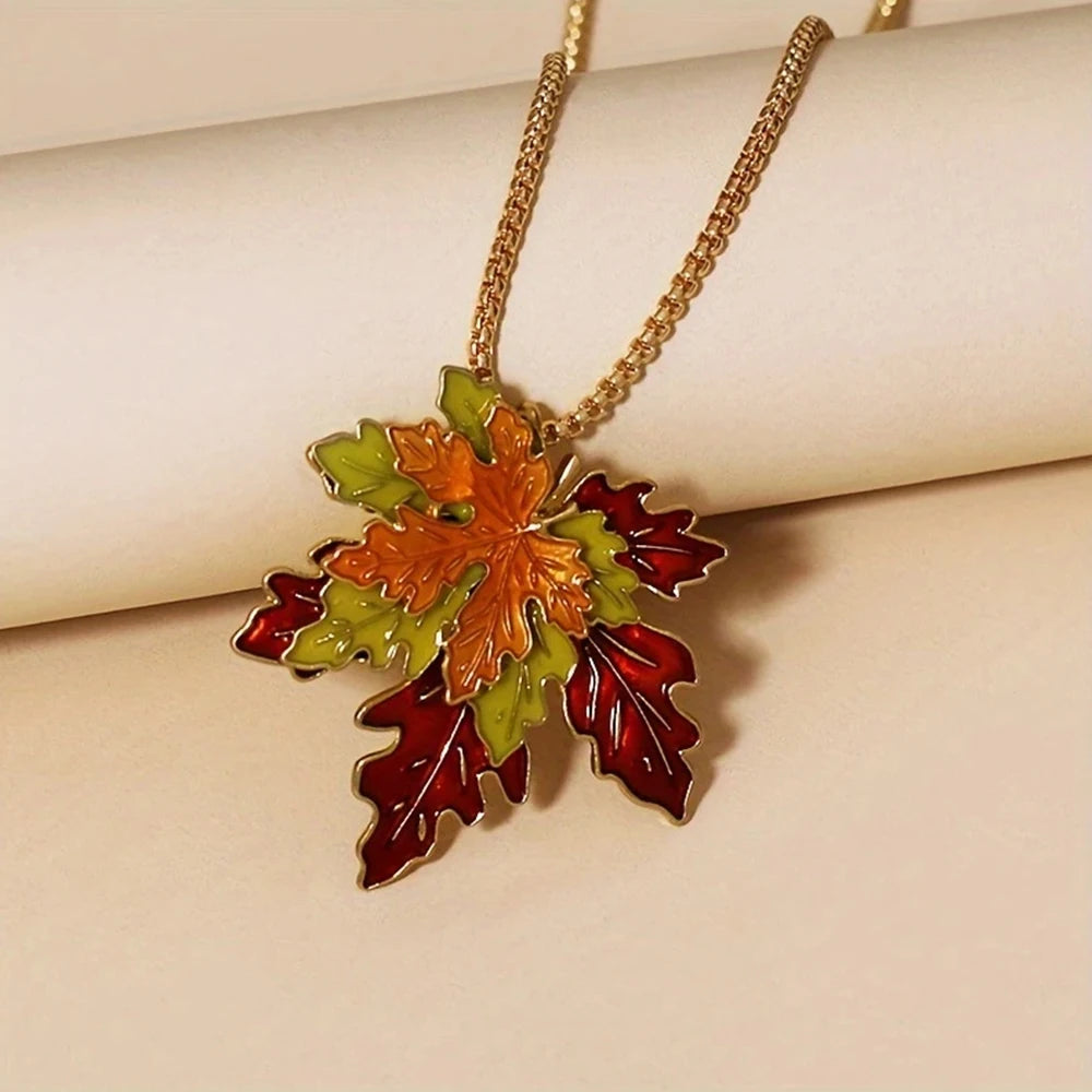 Vintage Maple Leaf Pendant Necklace | Long Autumn & Winter Sweater Chain